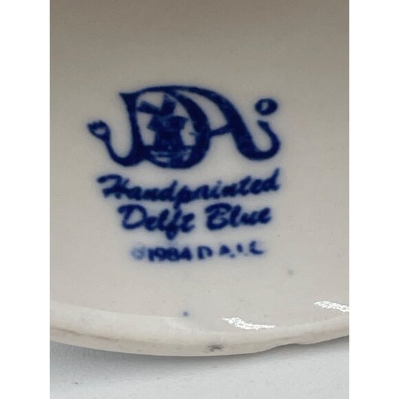 Vintage Handpainted Delfts Blue Ceramic Dutch Girl Bell Figurine - Picture 6 of 6